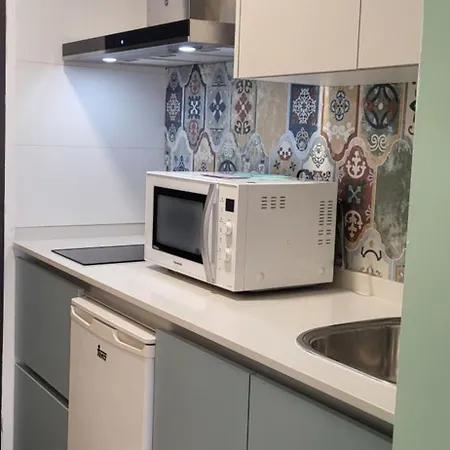 Cozy Studio, Wifi Free Pool View بيت للعطل *