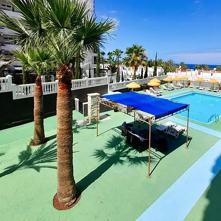 Дом отдыха Cozy Studio, Wifi Free Pool View Плая-де-лас-Америкас